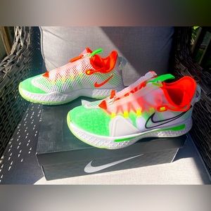 NIB Nike Paul George 4 Gatorade Basketball Shoe
